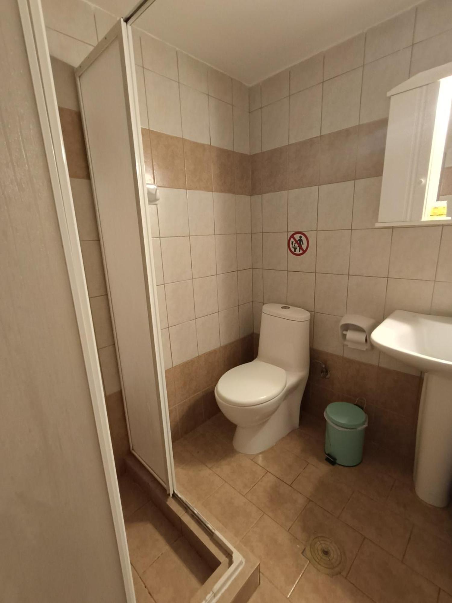 Cozy Apartment In The Center Of Aighion Achaia - Ground Floor - Ισόγειο Στουντιο Aígion Ngoại thất bức ảnh